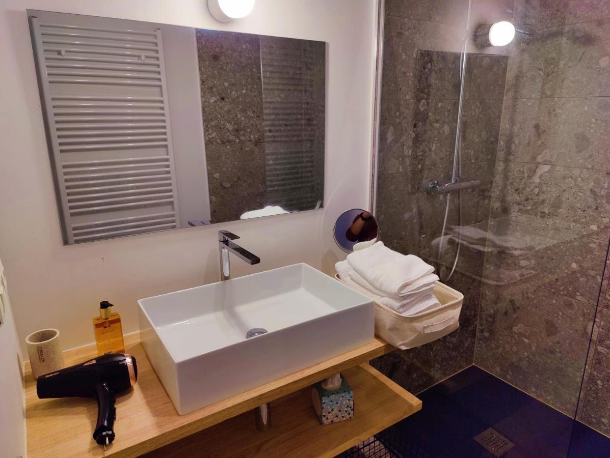 Traditional Chic, High Ceilings' Apt Aircos And Garage Antwerpen Ngoại thất bức ảnh
