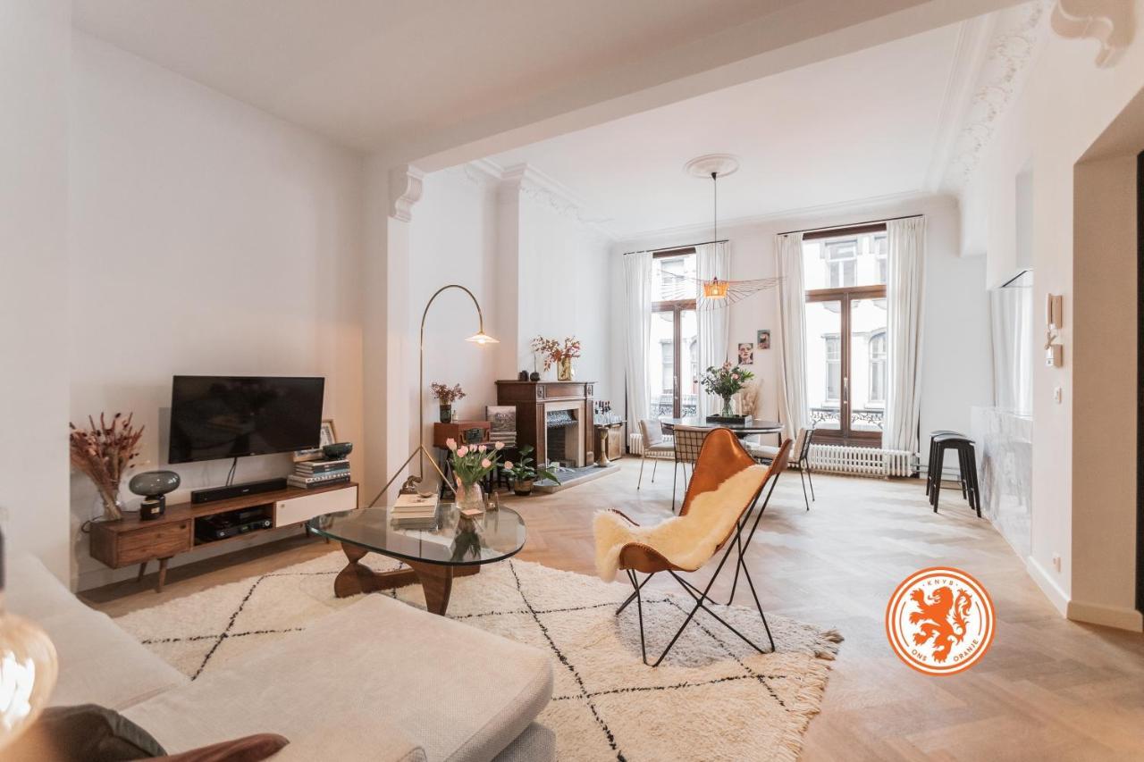 Traditional Chic, High Ceilings' Apt Aircos And Garage Antwerpen Ngoại thất bức ảnh